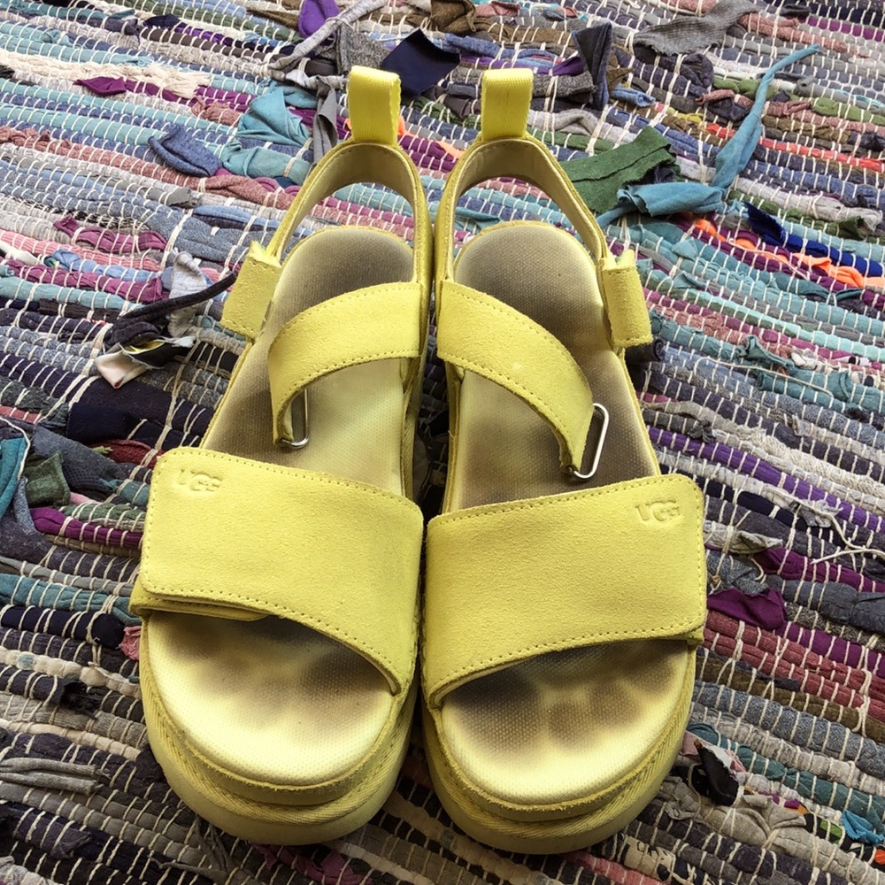 UGG Goldenstar Sandal in Lemon Lime